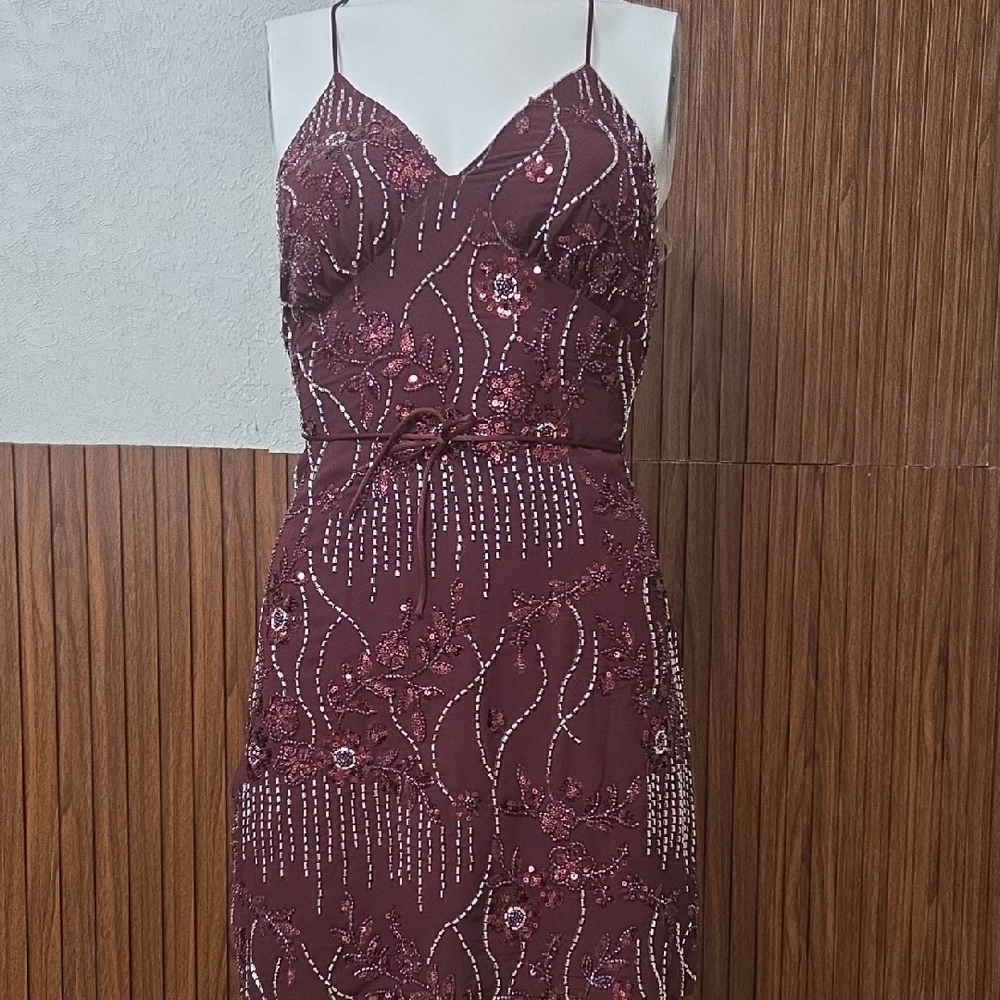 Sparkly Burgundy Sequin V-Neck Spaghetti Strap Mini Dress [1848]